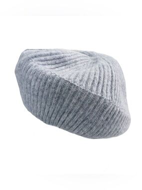 Abercrombie & Fitch Gray Knit Beret Hat NWT Cozy Soft
